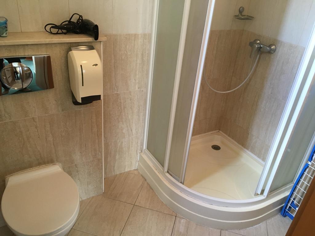 Apartman Darmon Piest'any Exterior photo